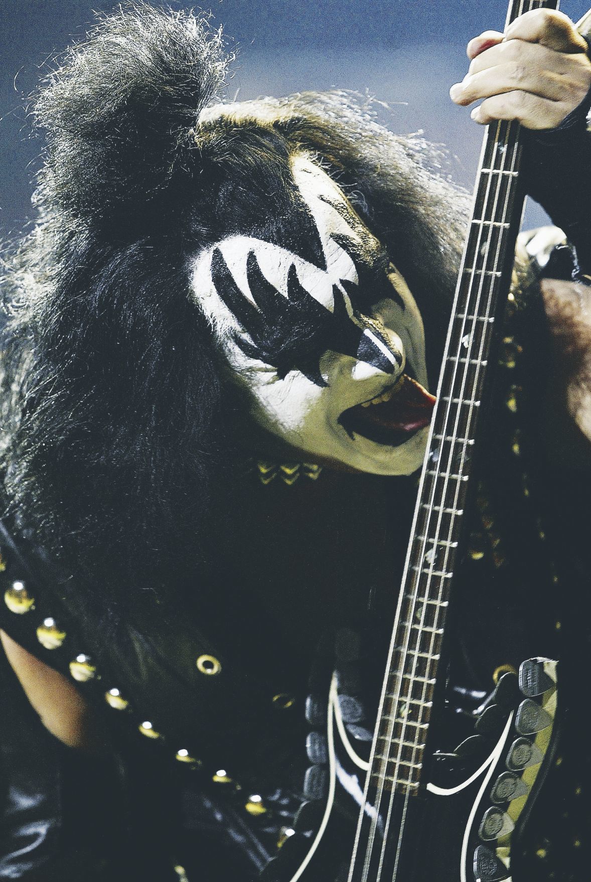 50804203RC001_KISS
